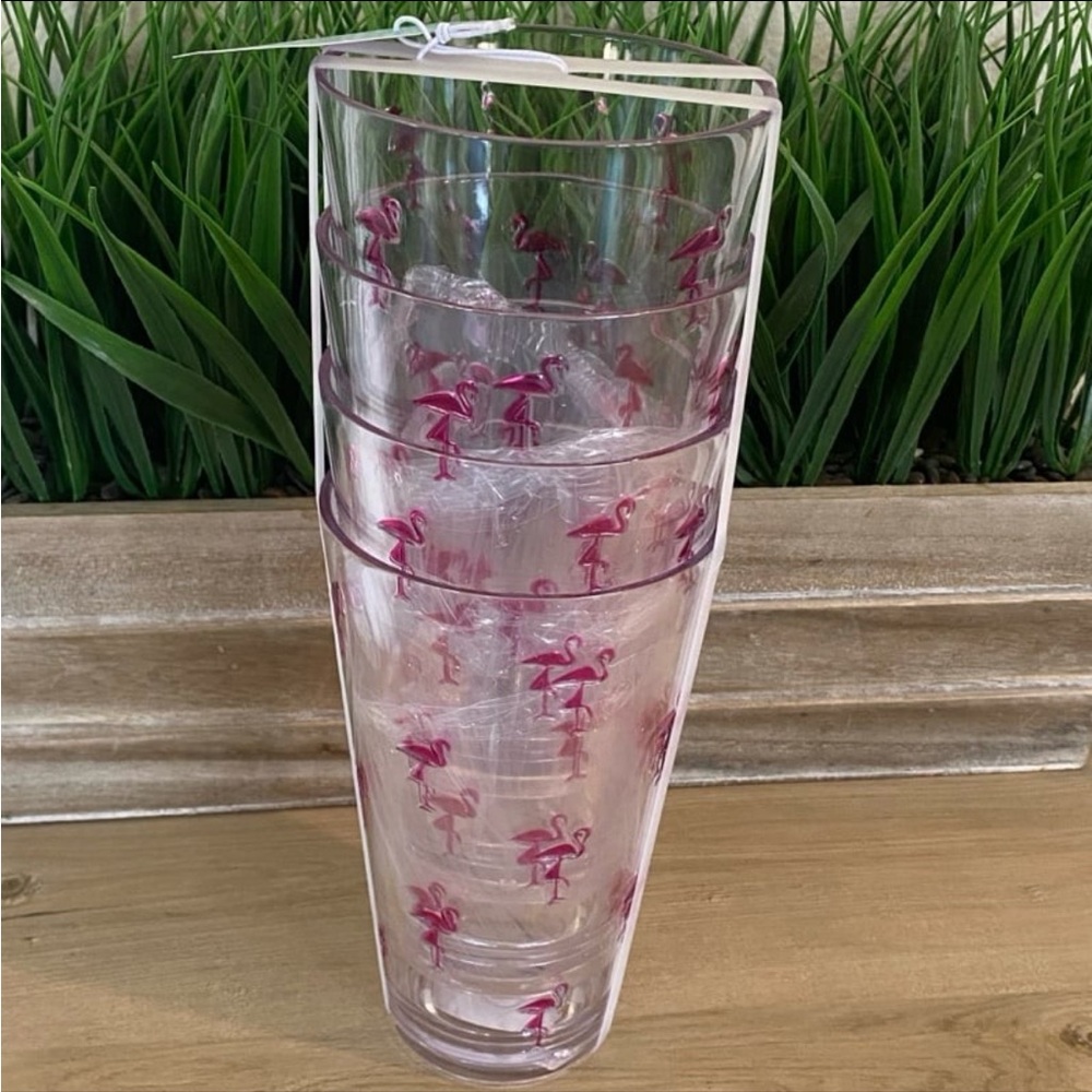 New
Set of 4/ 24oz Outdoor/ Indoor Flamingo Tropical Acrylic Glasses